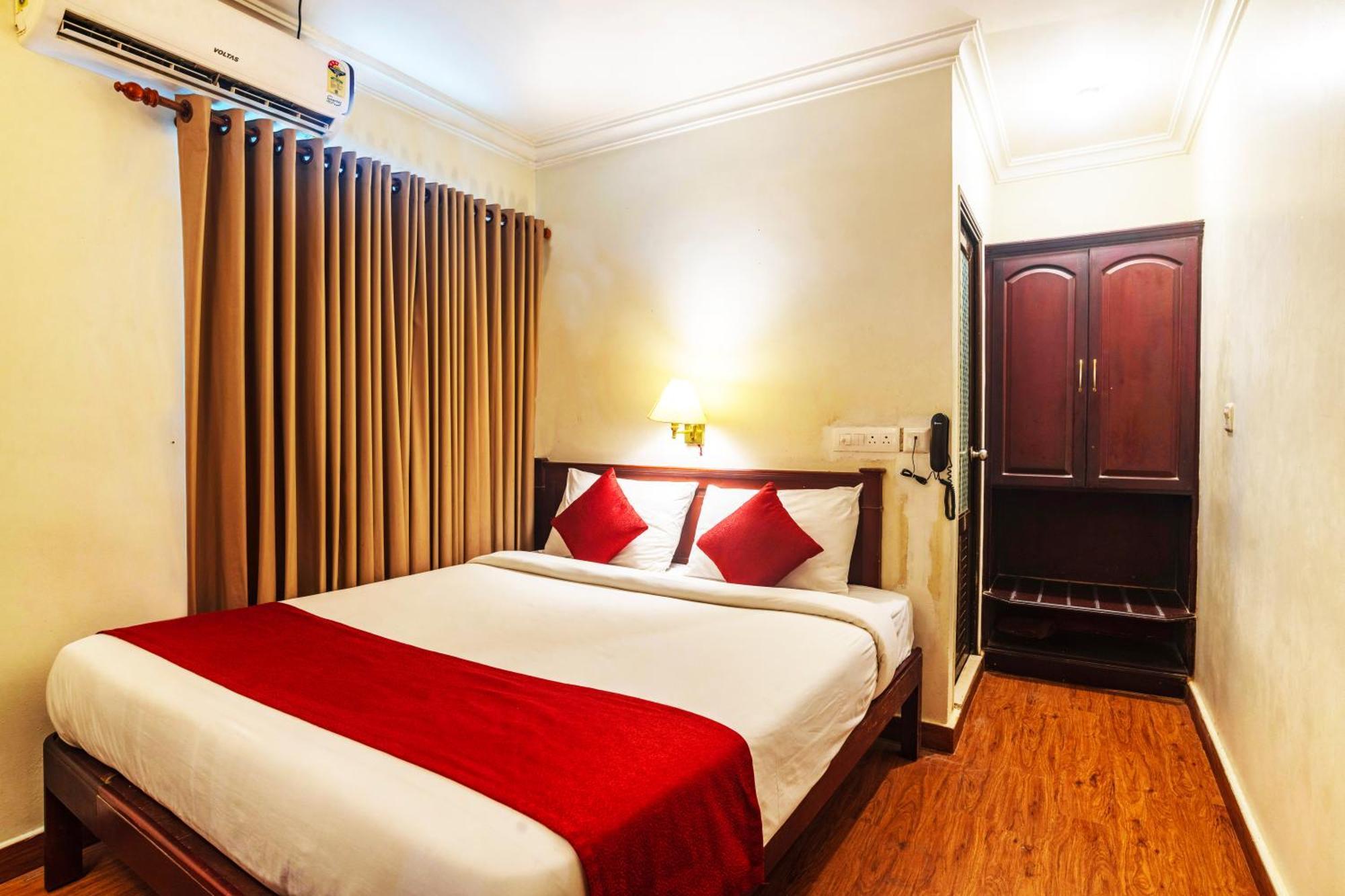 Hotel Archana Inn Kochi Chambre photo