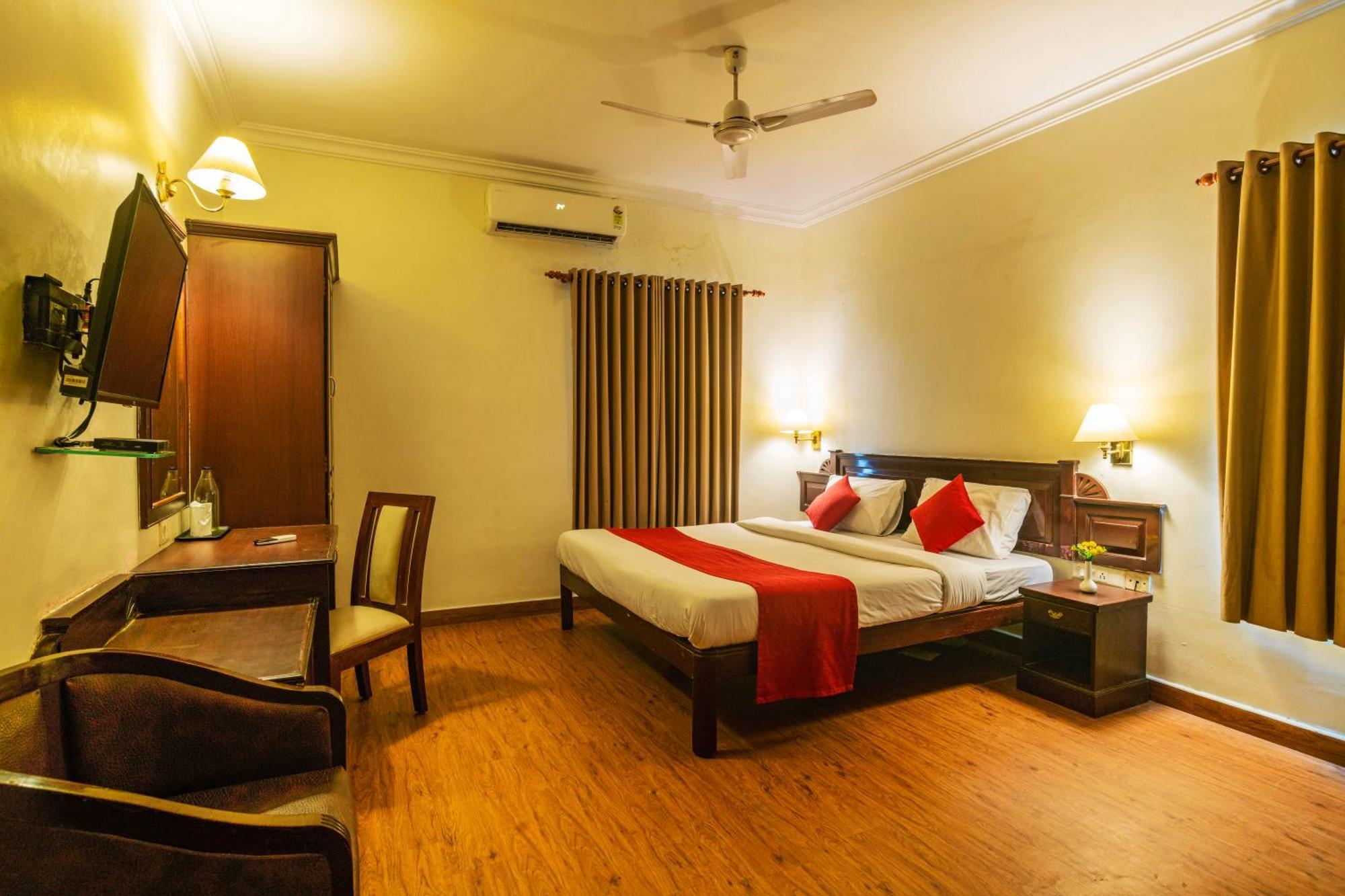 Hotel Archana Inn Kochi Extérieur photo