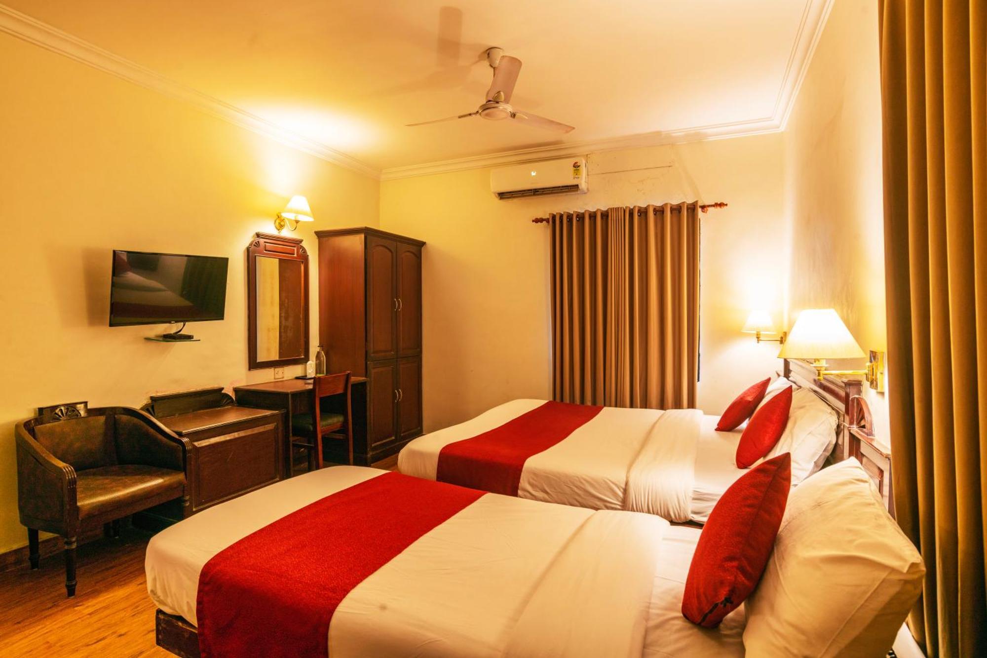 Hotel Archana Inn Kochi Chambre photo